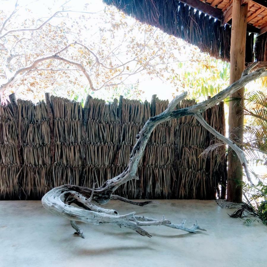 Castelo Vendom Ecolodge Parajuru Exterior foto